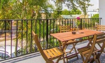 233 80th St in Miami Beach, FL - Building Photo - Building Photo