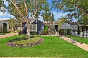 2716 Wayside Ave in Fort Worth, TX - Building Photo