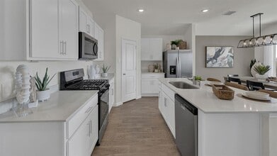 224 Las Lomas Dr in San Marcos, TX - Building Photo - Building Photo