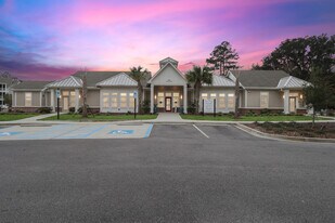 Broad River Village in Beaufort, SC - Building Photo