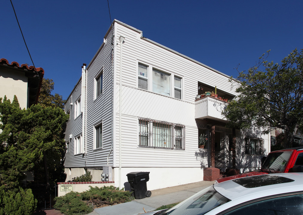 2220-2226 E St in San Diego, CA - Building Photo