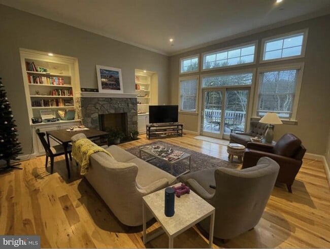 property at 1318 Ivy Hill Rd