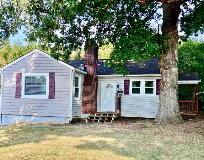 property at 506 Thomas Rd