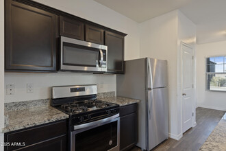 20249 W Woodlands Ave in Buckeye, AZ - Building Photo - Building Photo