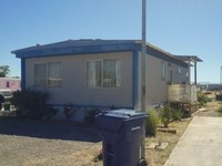 Sage Valley RV & Mobile Home Park in Fallon, NV - Foto de edificio - Building Photo