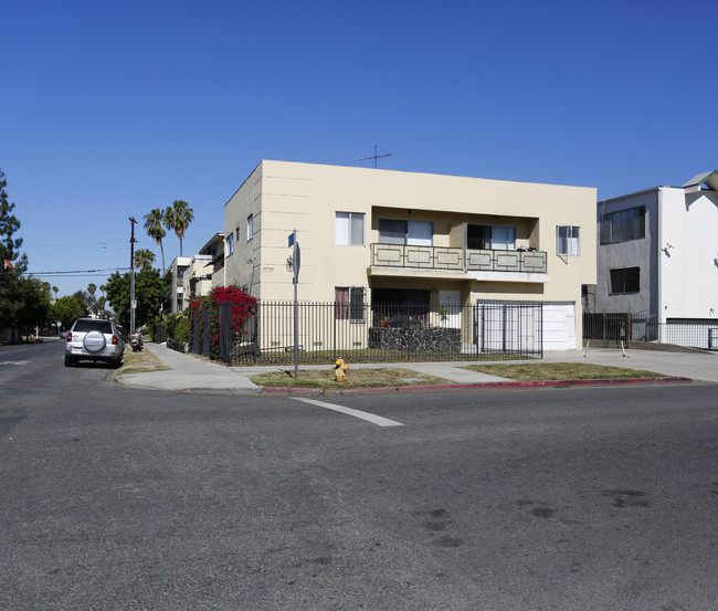 4161 W 4th St in Los Angeles, CA - Building Photo - Building Photo