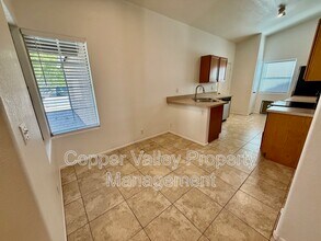 8936 W John Cabot Rd in Peoria, AZ - Building Photo - Building Photo