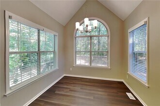 7290 Hickory Bluff Dr in Cumming, GA - Building Photo - Building Photo