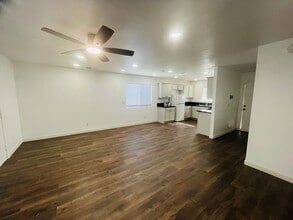 24986 Pso Robles in Barstow, CA - Building Photo - Building Photo