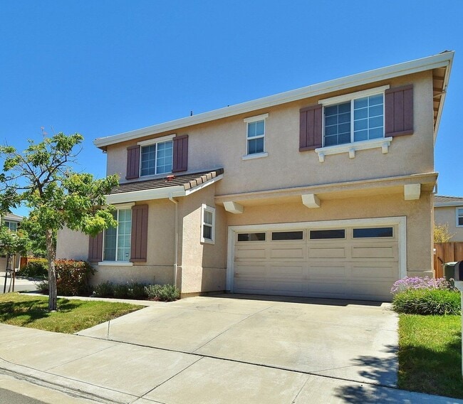 140 Bellflower Ln in Union City, CA - Building Photo - Building Photo
