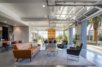 Meriam Park Apartments in Chico, CA - Foto de edificio - Building Photo