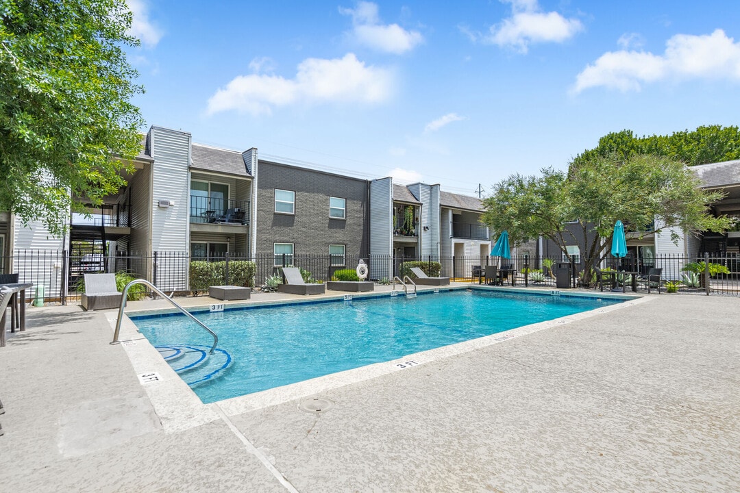 Waterloo Flats in Austin, TX - Foto de edificio