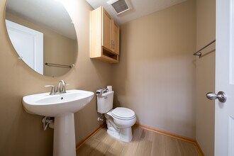 9585 Madison Dr in Chanhassen, MN - Building Photo - Building Photo