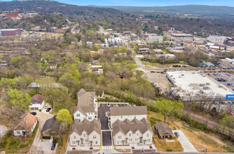 372 S Hill Ave in Fayetteville, AR - Building Photo - Building Photo