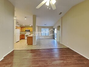 13026 W Scotts Dr in El Mirage, AZ - Building Photo - Building Photo