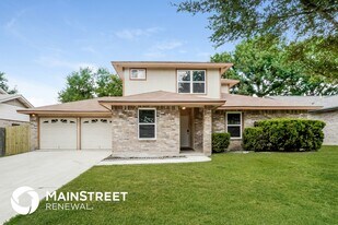 5311 Peppermint Ln in Kirby, TX - Building Photo