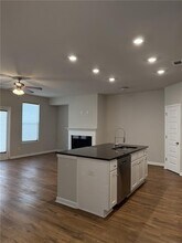 3619 Cyn Spgs Dr in Oakwood, GA - Building Photo - Building Photo