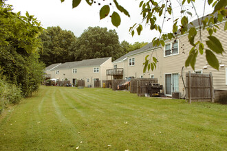 Timbernest Townhomes in Kokomo, IN - Building Photo - Building Photo