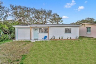 798 26th Ave E in New Smyrna Beach, FL - Building Photo