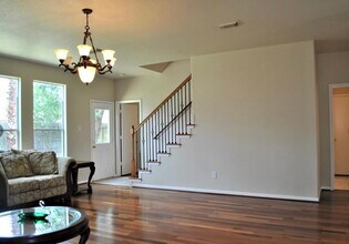 19438 Juniper Vale Cir in Houston, TX - Building Photo - Building Photo