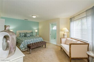 2611 Citrus Lake Dr in Naples, FL - Building Photo - Building Photo