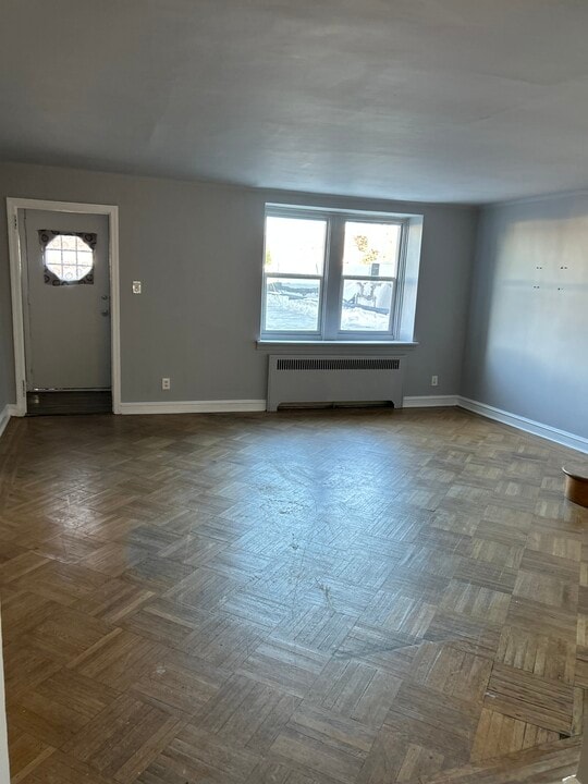 6723 Castor Ave in Philadelphia, PA - Foto de edificio