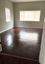 1611 Common St in Houston, TX - Foto de edificio - Building Photo