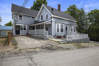 11 Orange St in Farmington, NH - Building Photo - Building Photo