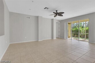 7844 Clemson St in Naples, FL - Building Photo - Building Photo