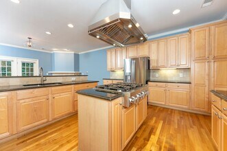 130 Alpine Ct in Winston-Salem, NC - Building Photo - Building Photo