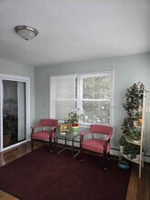 402 Pleasantview Ct, Unit 1 in Copiague, NY - Building Photo - Building Photo