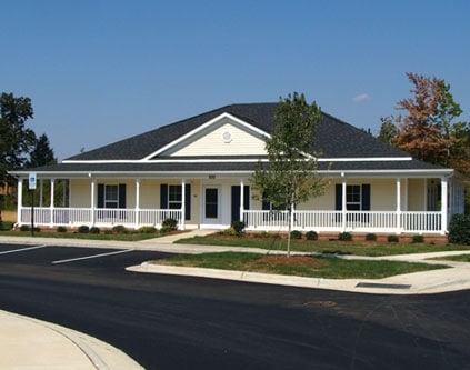 Morrow Chase Senior Living 62+ in Albemarle, NC - Foto de edificio - Building Photo