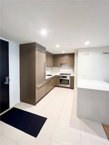 889 Francisco St, Unit 2901 in Los Angeles, CA - Foto de edificio - Building Photo