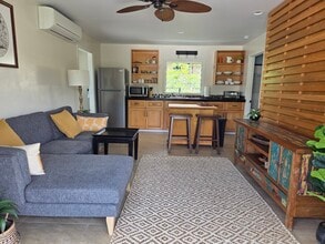 465 Kawailoa Rd, Unit D in Kailua, HI - Building Photo - Building Photo