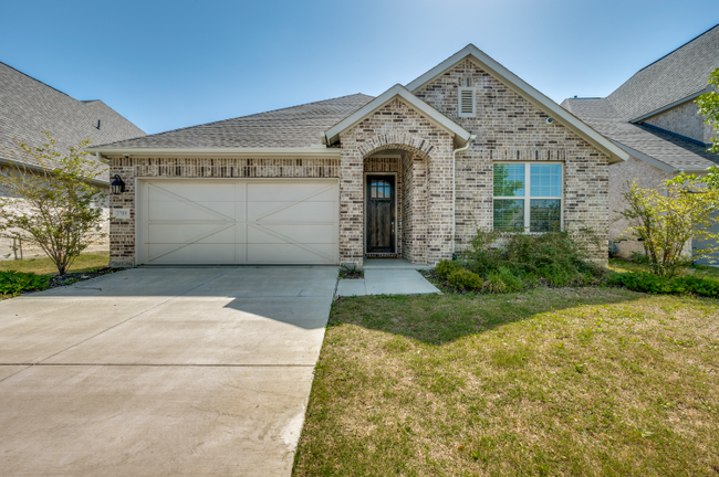 property at 3709 Stonewood Dr