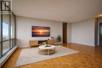 470 Sentinel Rd in Toronto, ON - Building Photo - Building Photo