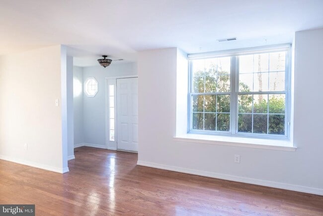 111 Briarcliff Ct in Chester Heights, PA - Building Photo - Building Photo