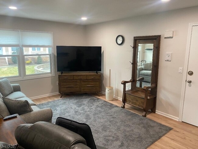 105 Newark Pompton Turnpike in Pequannock Township, NJ - Building Photo - Building Photo