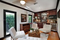 716 Mendoza Ave in Coral Gables, FL - Building Photo - Building Photo