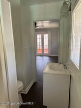 1077 Shares Dr in Rockledge, FL - Building Photo - Building Photo