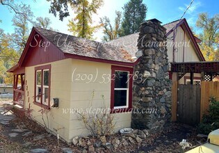 22316 Longeway Rd in Sonora, CA - Building Photo - Building Photo