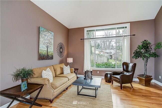 252 247th Pl NE in Sammamish, WA - Building Photo - Building Photo