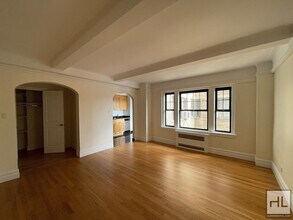 Christopher Street in New York, NY - Foto de edificio - Building Photo