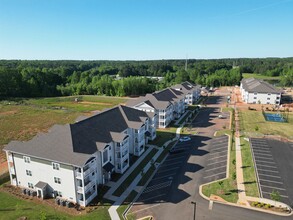 Classic City Flats | Luxury Apartments in Athens, GA - Foto de edificio - Building Photo