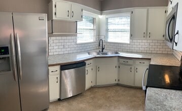 310 Elaine Dr in Woodville, TX - Building Photo - Building Photo