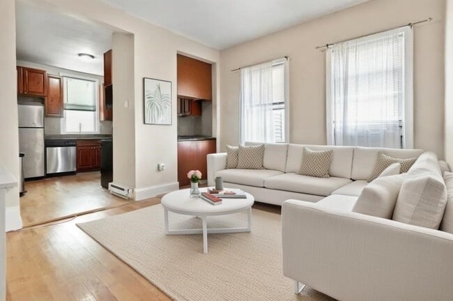 property at 319 W Fourth St