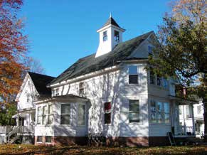 8-9 Eastern Ave in Rochester, NH - Building Photo - Building Photo