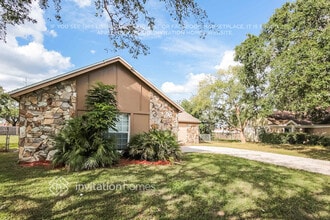 821 Sunridge Point Dr in Seffner, FL - Building Photo - Building Photo