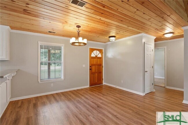 property at 101 Maurine Ave