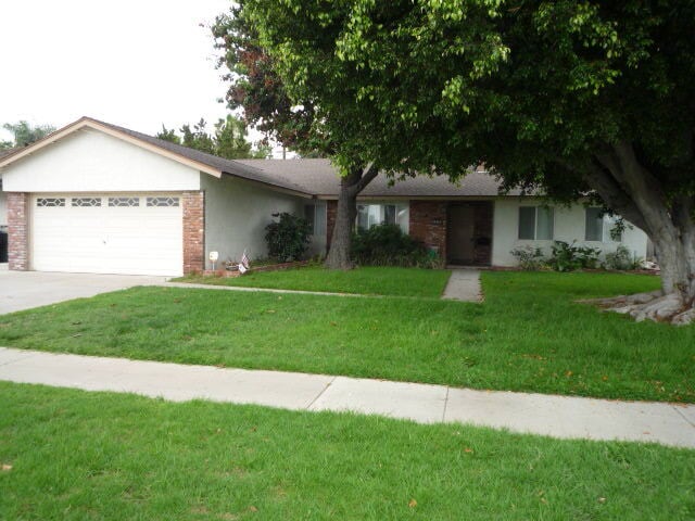 property at 1121 S Hilda St